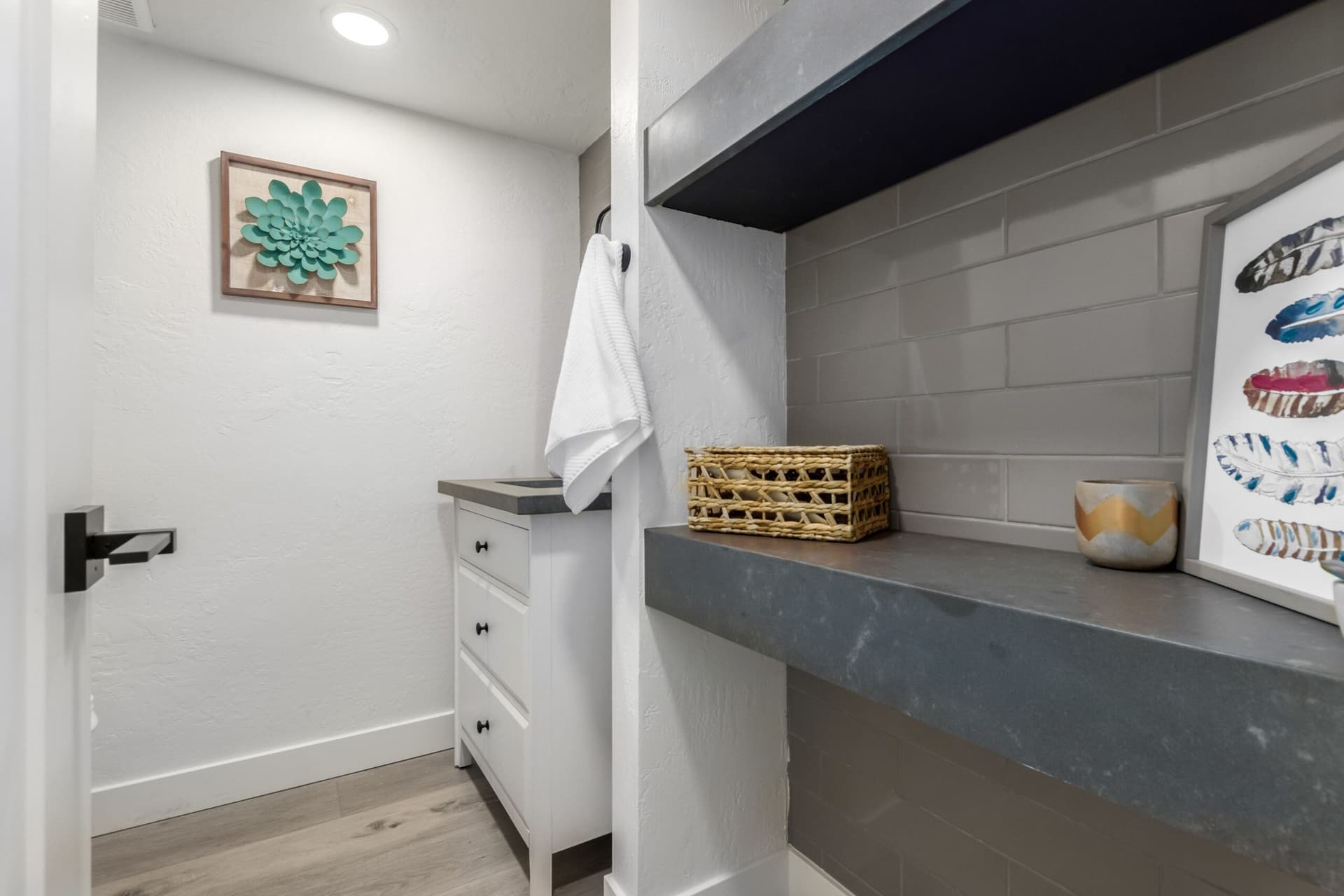 Camelback Townhouse - Image 12