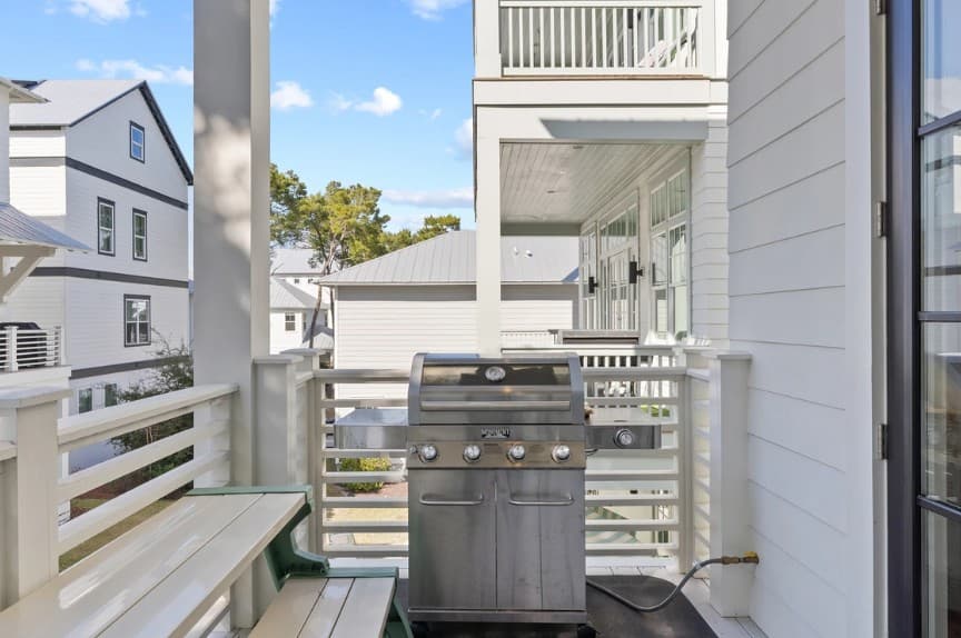 Resorting To Happiness - Image 36