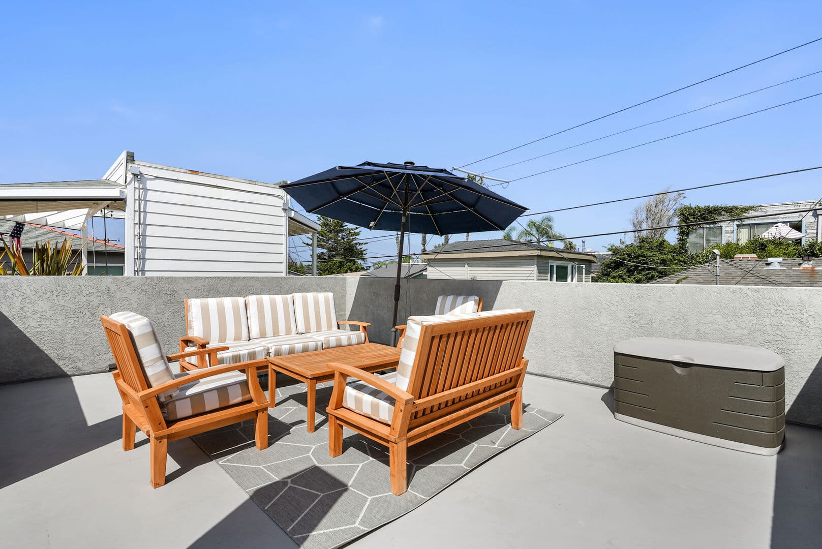 Kolmar Beach Home - Image 20