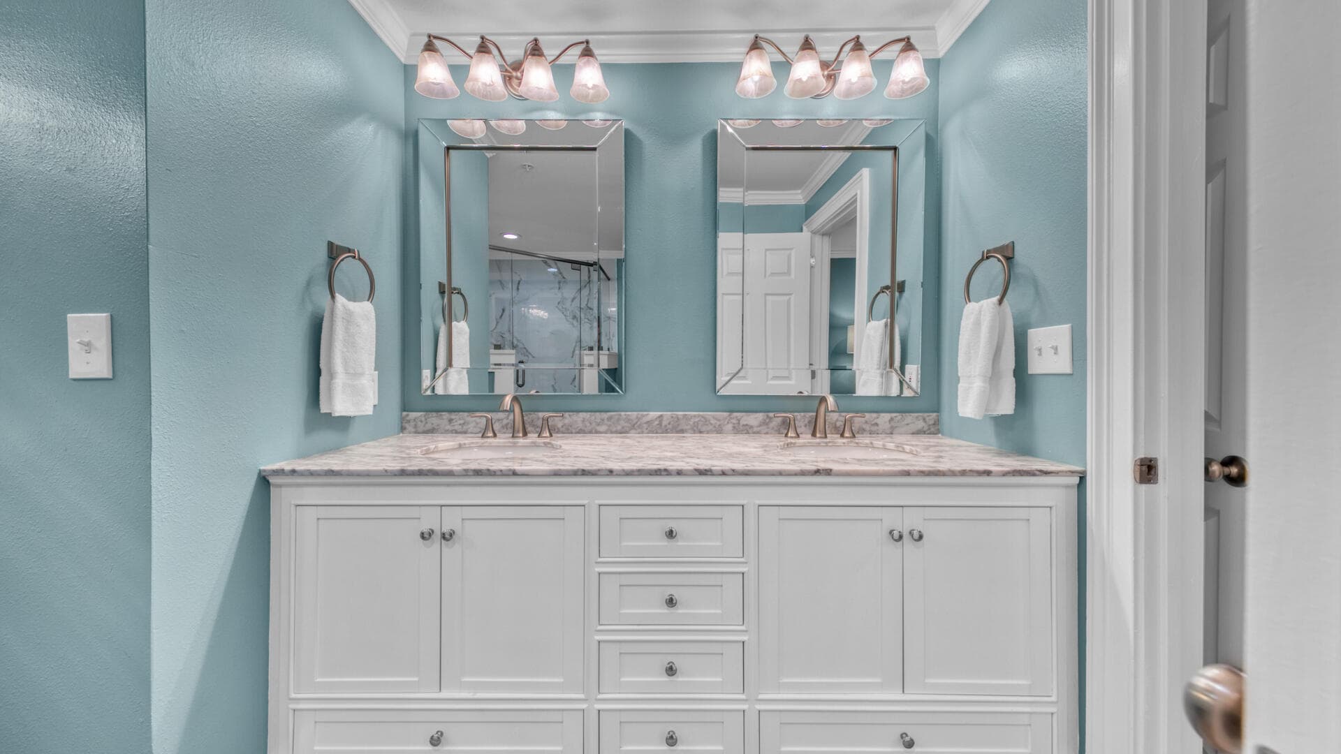 Crystal Dunes #405 - Image 13