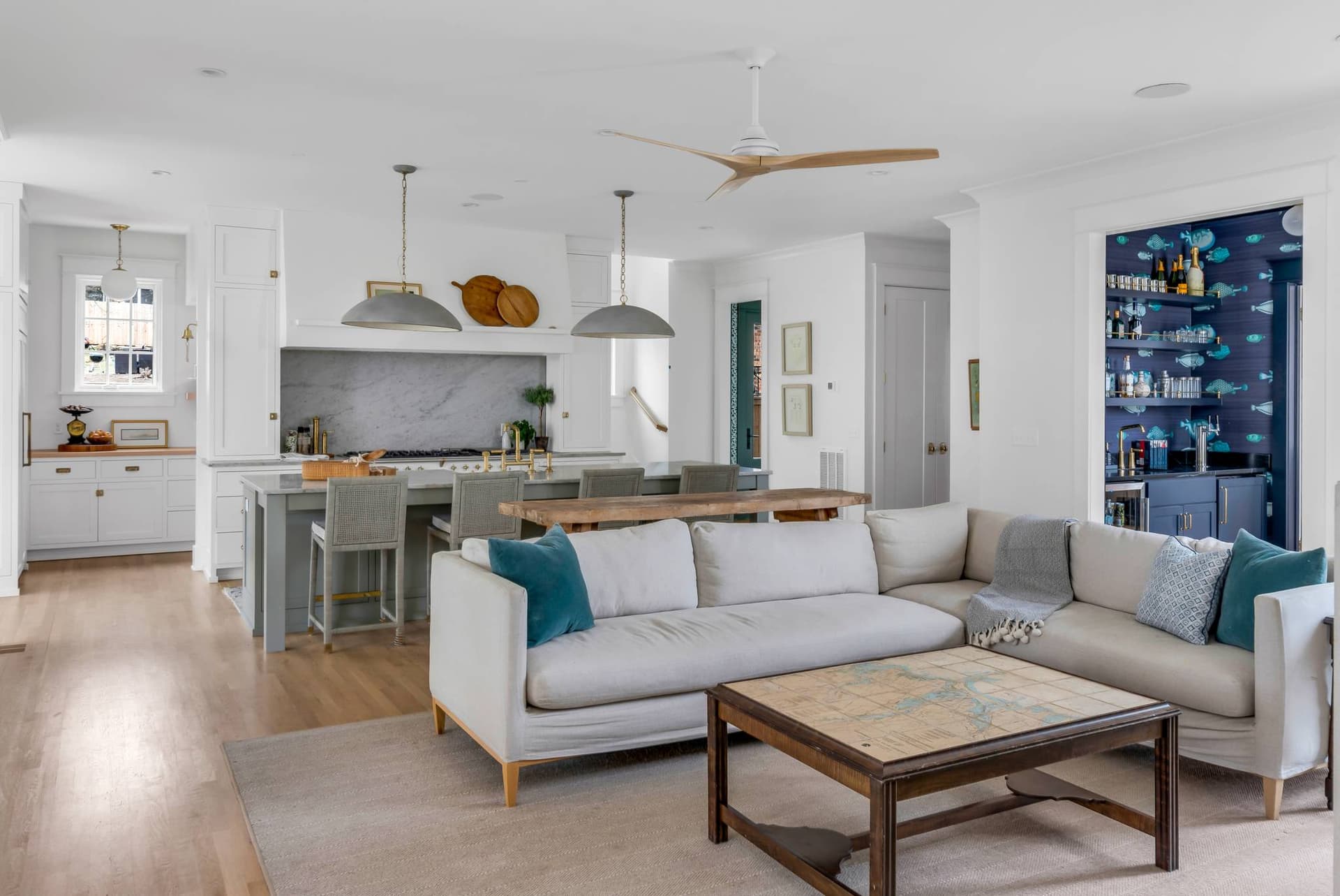 Magnificent Estate - Image 16