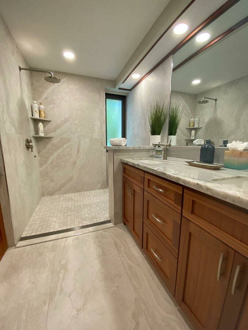 Lani Residence - Image 12