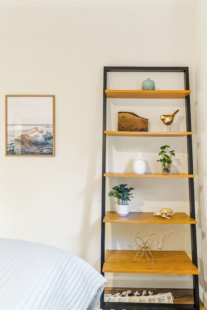 Makahuena #2106 - Image 11