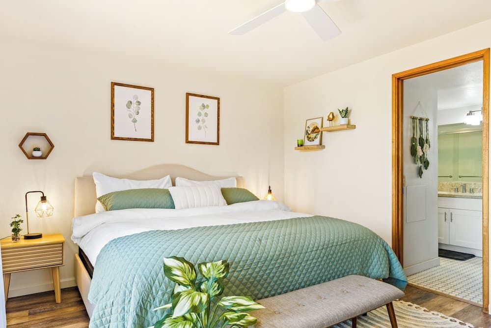 Makahuena #2106 - Image 13