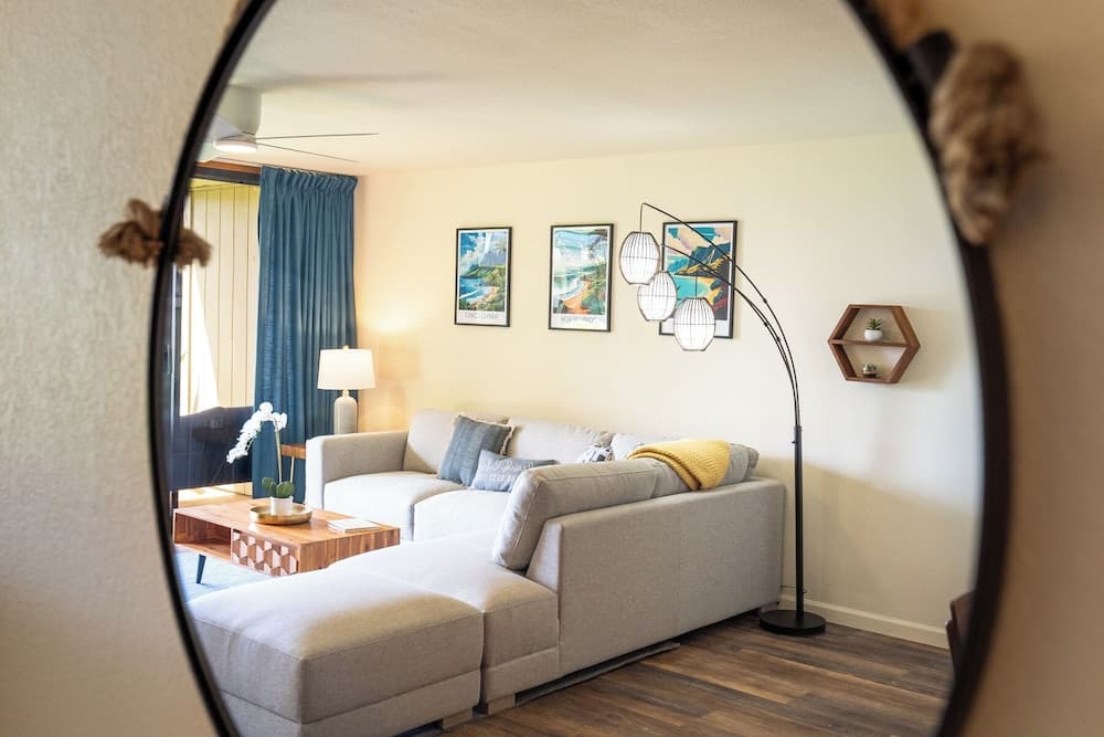 Makahuena #2106 - Image 5