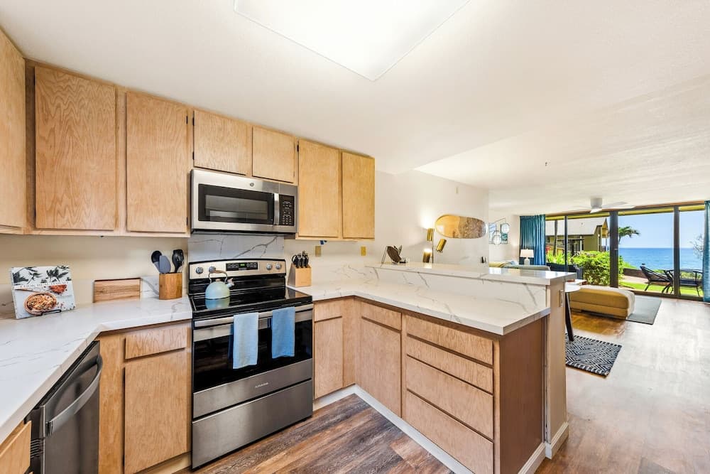 Makahuena #2106 - Image 6