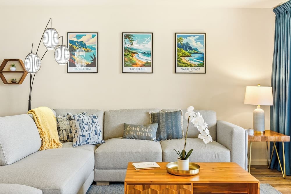 Makahuena #2106 - Image 3