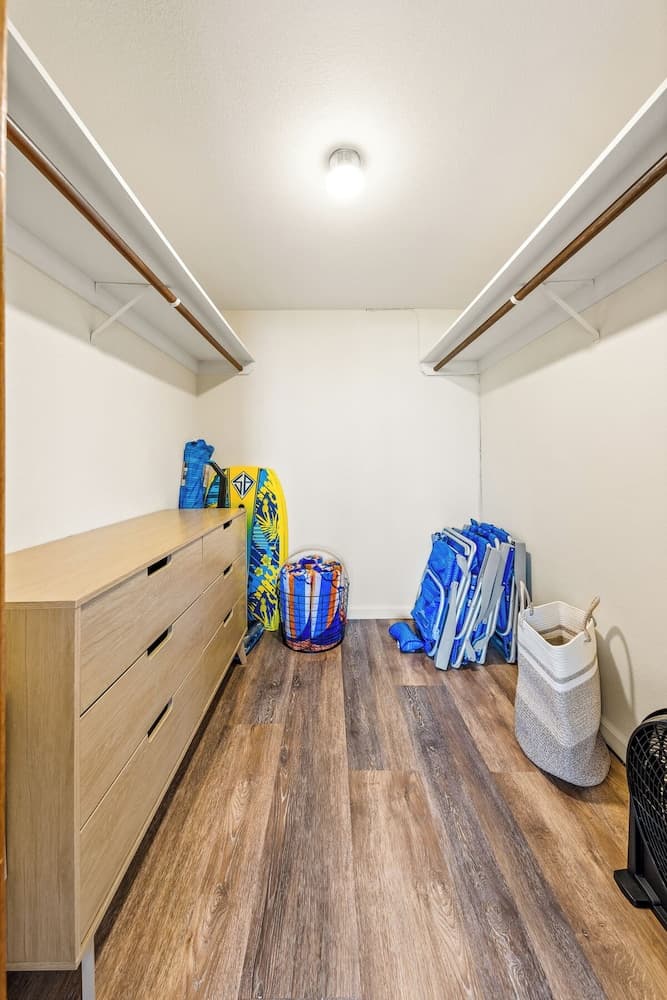 Makahuena #2106 - Image 25