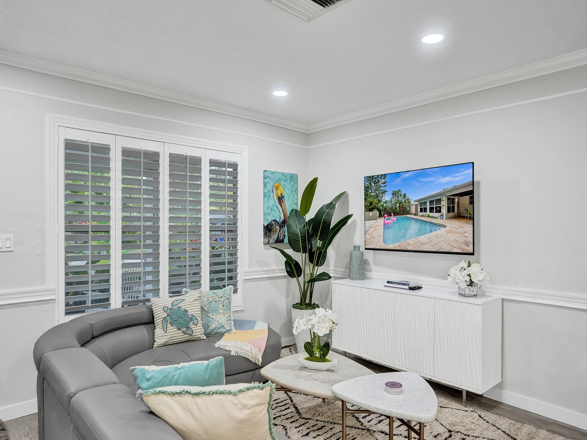 Marbella Sunlit Escape - Image 6