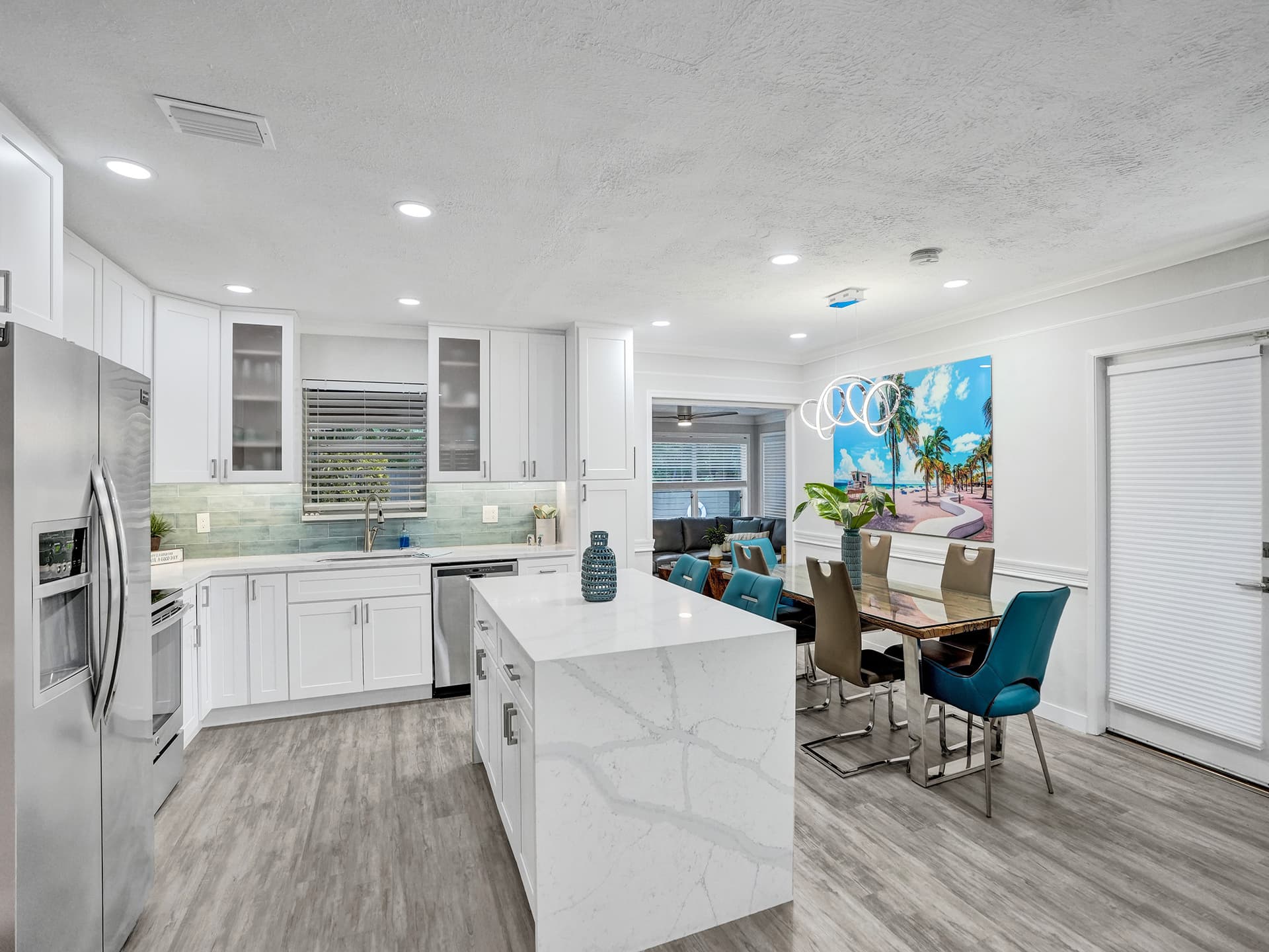 Marbella Sunlit Escape - Image 5