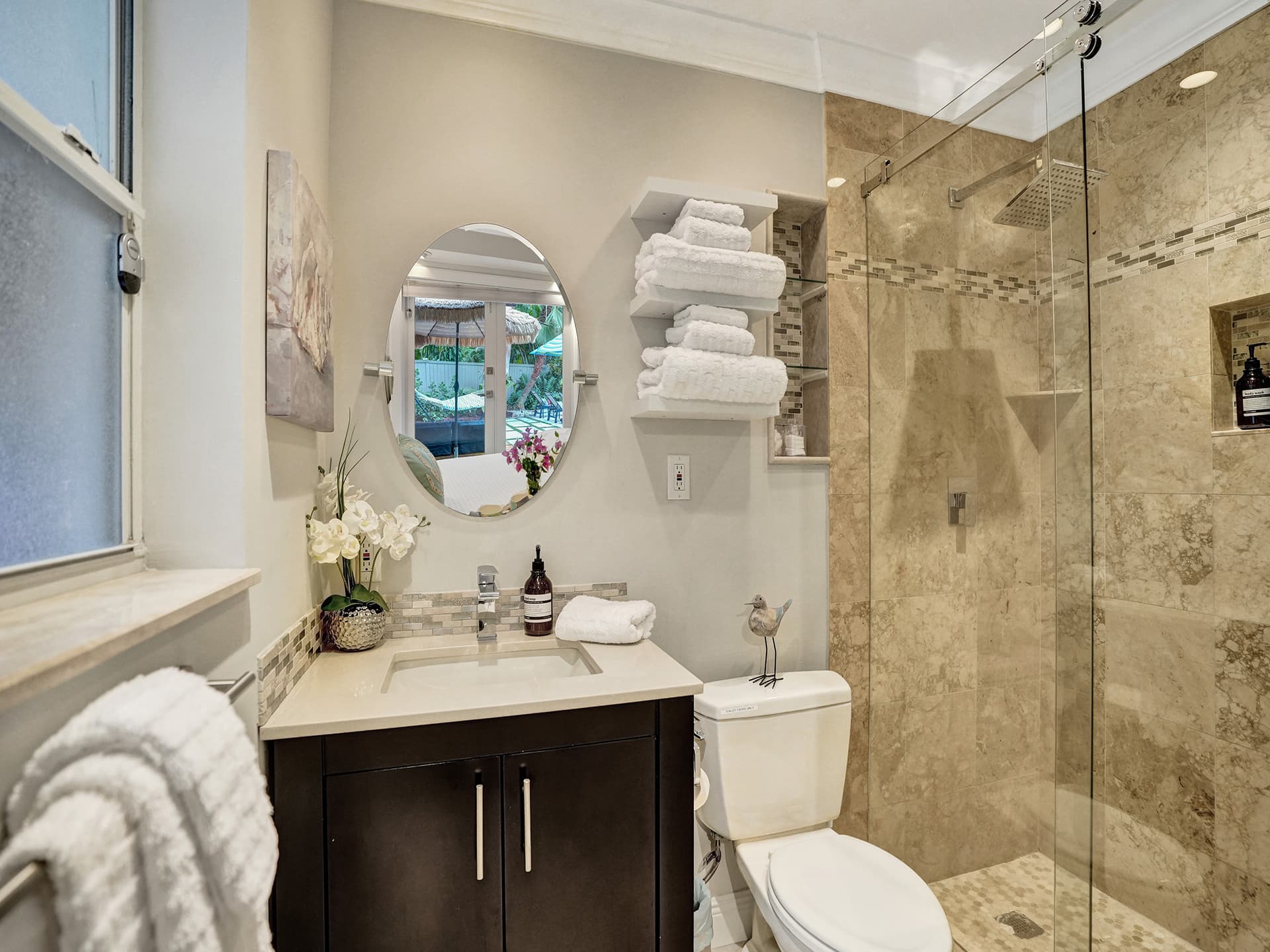 Marbella Sunlit Escape - Image 33