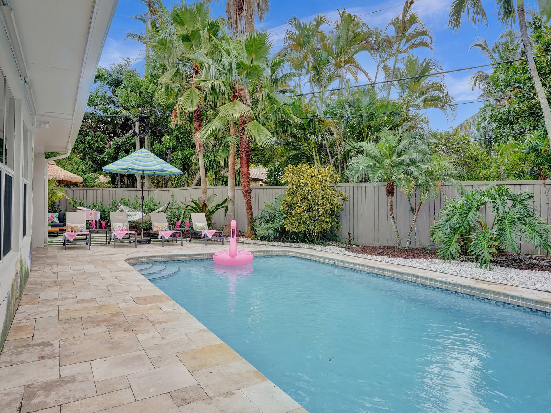 Marbella Sunlit Escape - Image 57