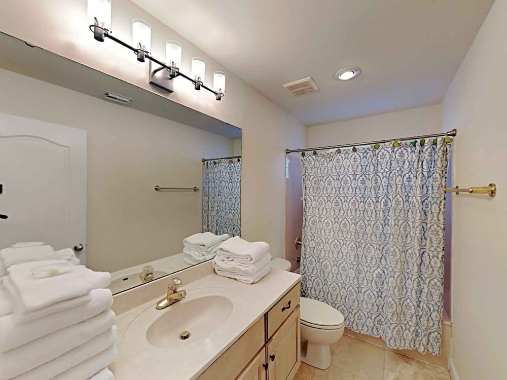 Margarita - Image 23