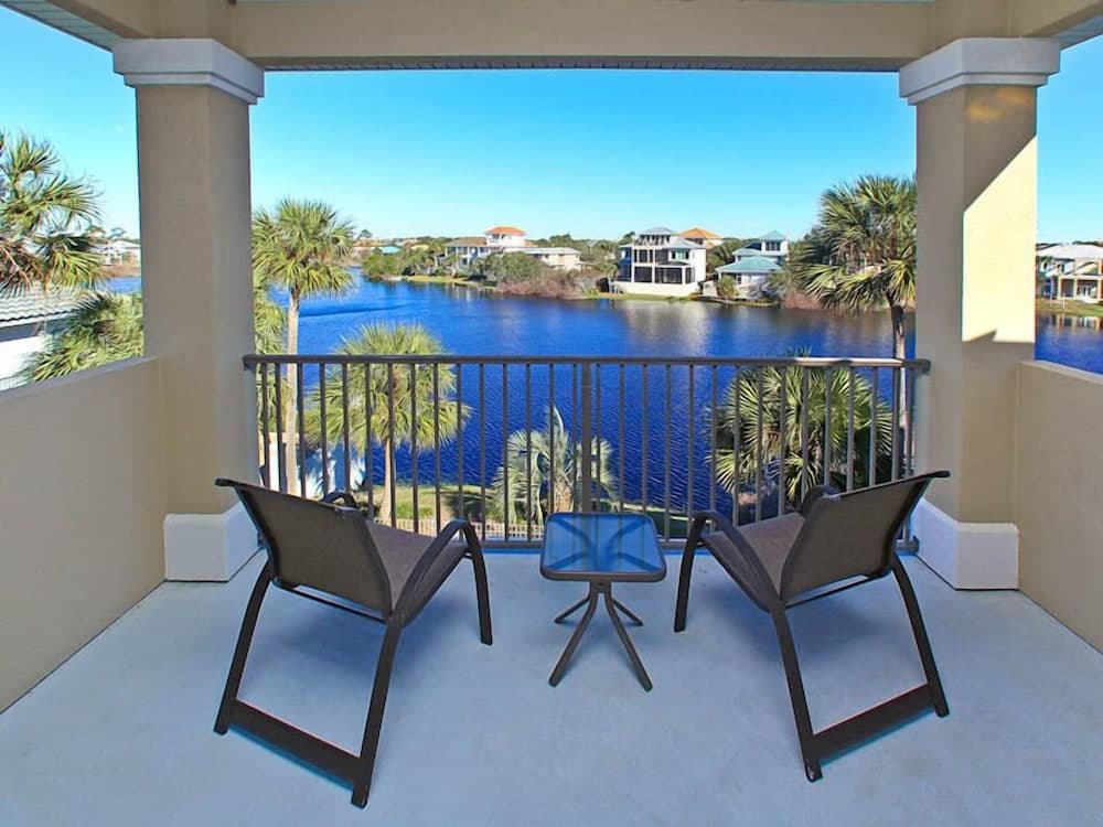 Margarita - Image 39