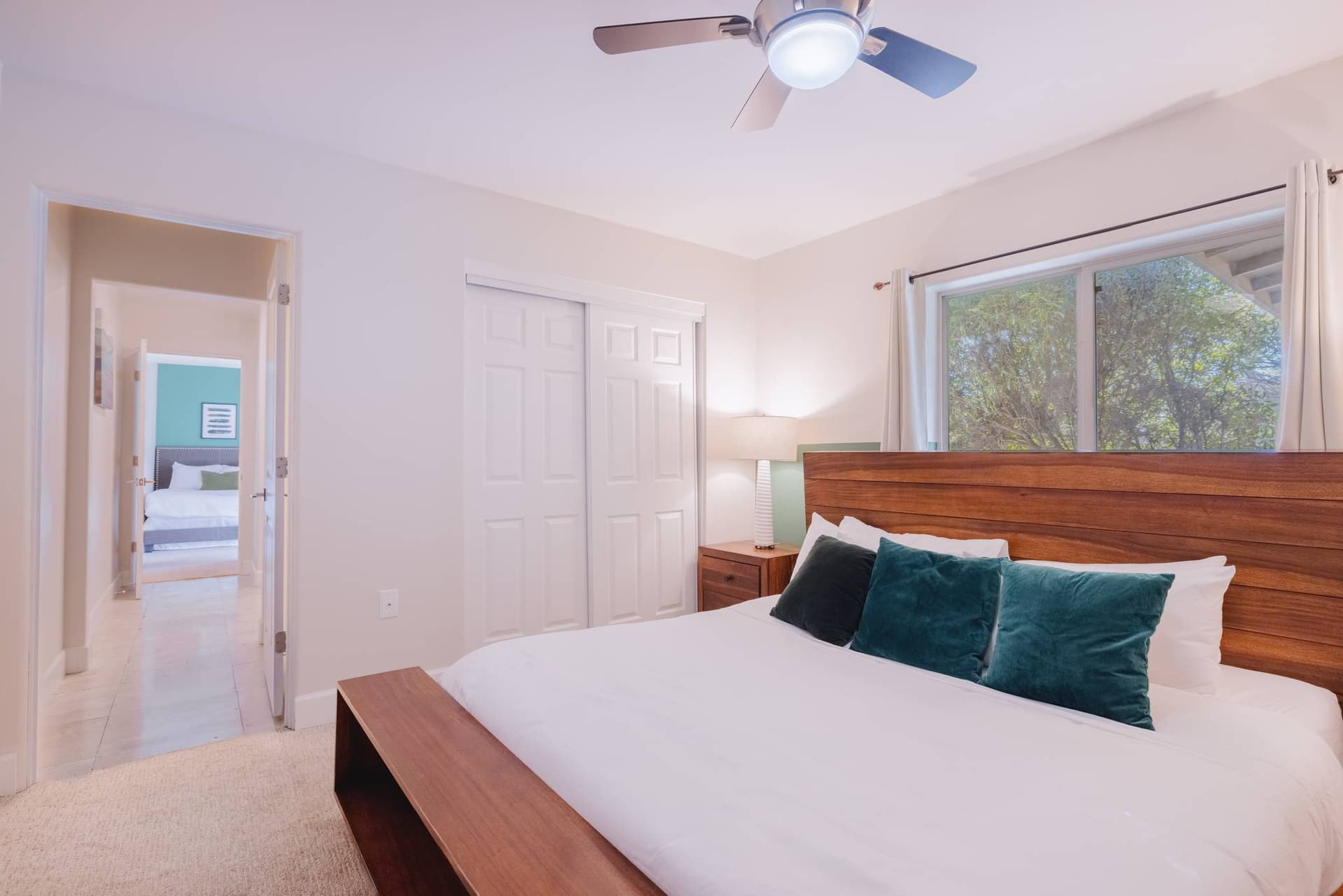 Luxe Resort Retreat - Image 31