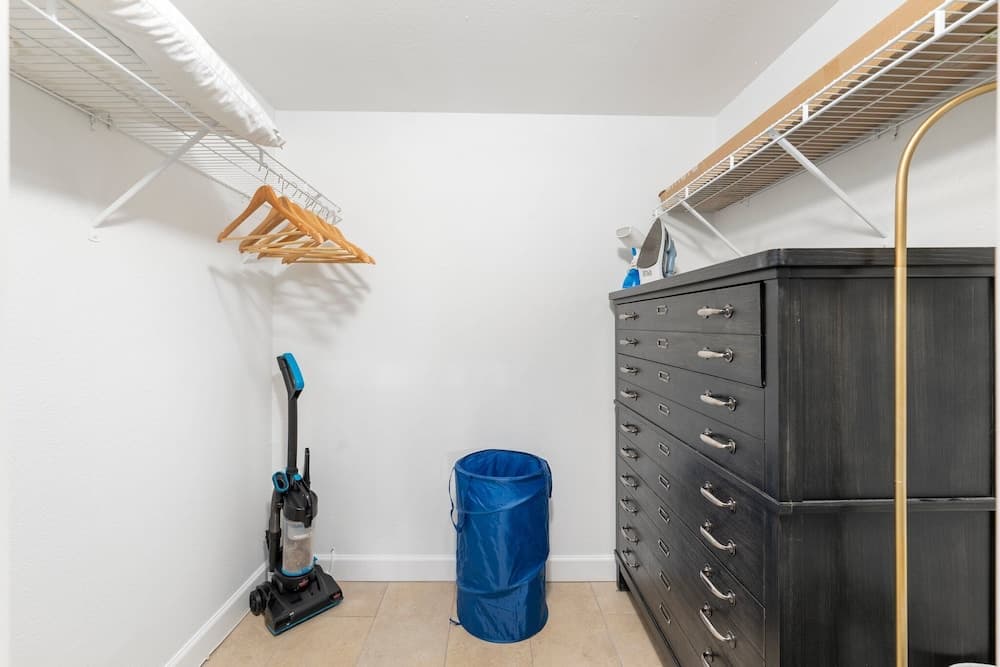 Maya Motel - Image 7