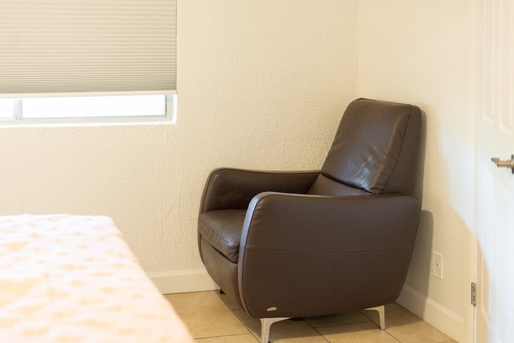 Maya Motel - Image 11