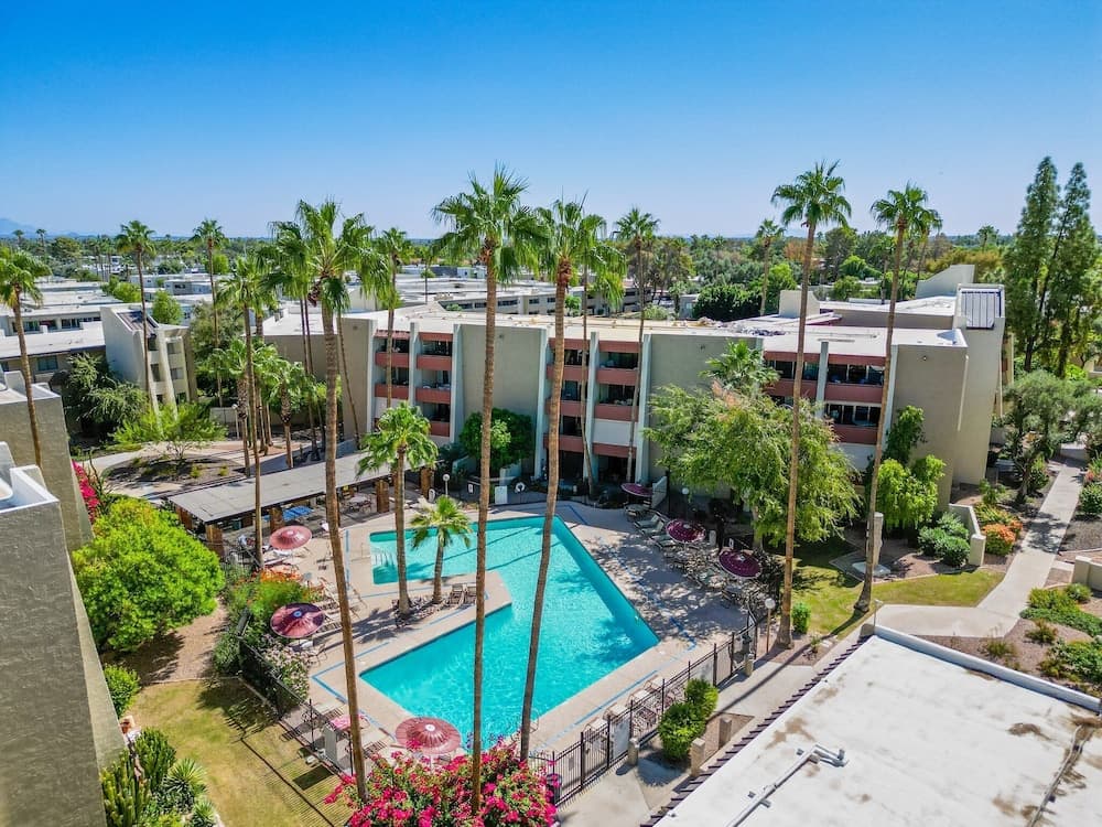 Maya Motel - Image 69