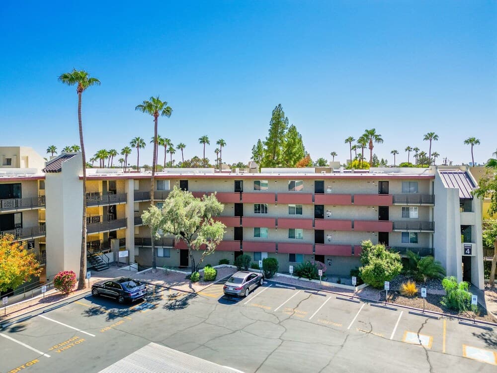 Maya Motel - Image 73