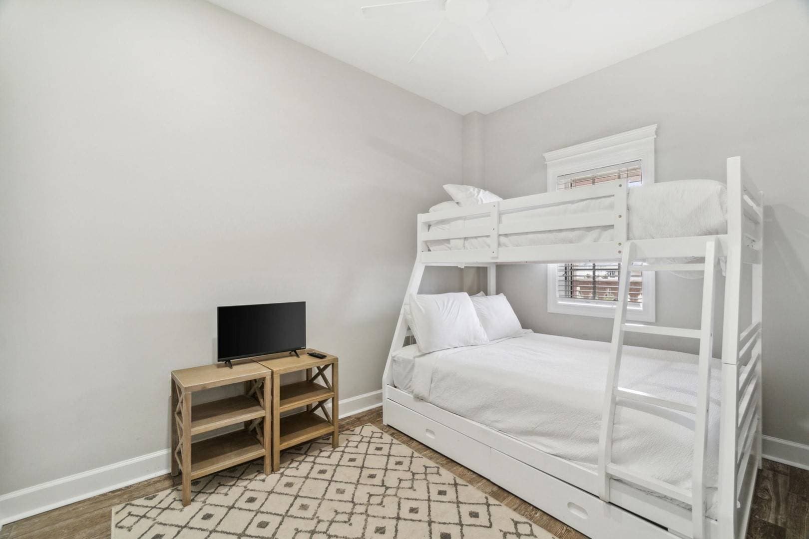 Walton Residence - Image 14