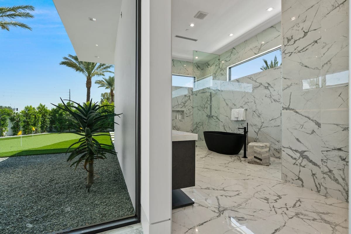 Bravo Villa #7 - Image 39