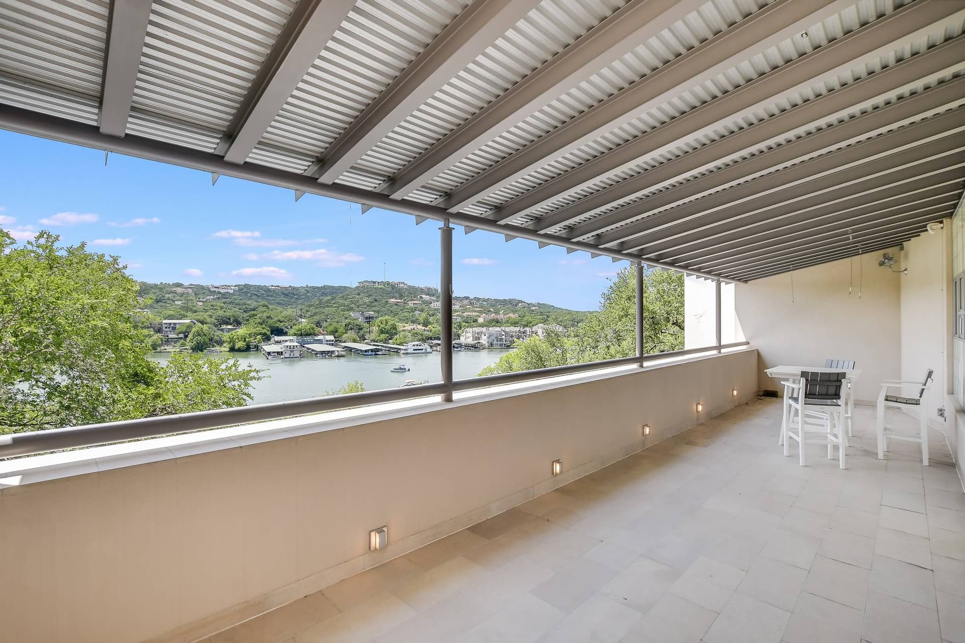 Waterfalls on the Lake Villa - Image 41