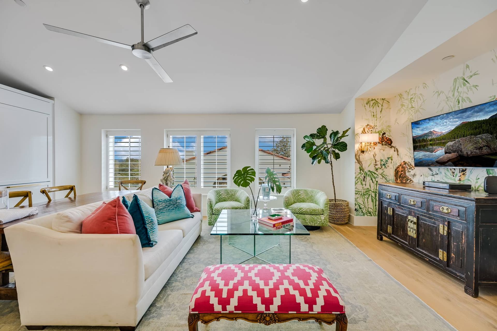 Austin Splendor - Image 42