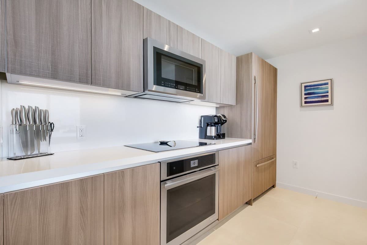 Palm Residence - Image 2