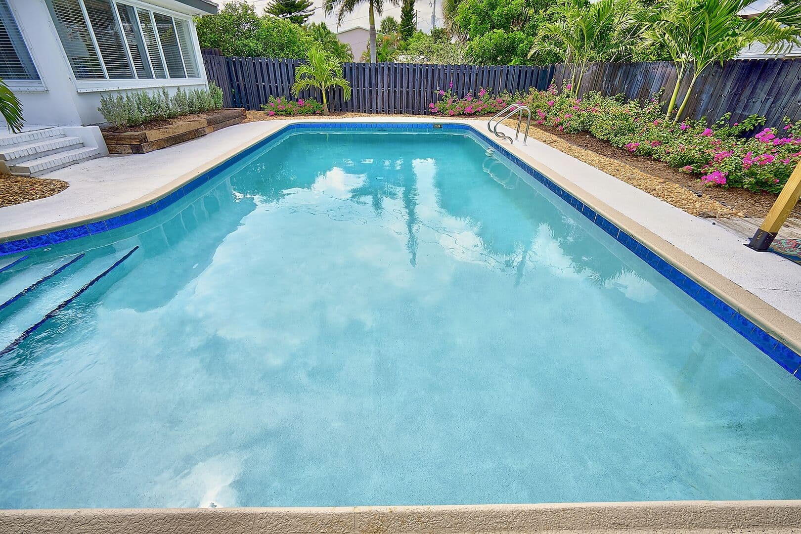 Ceasar's Place - Image 31