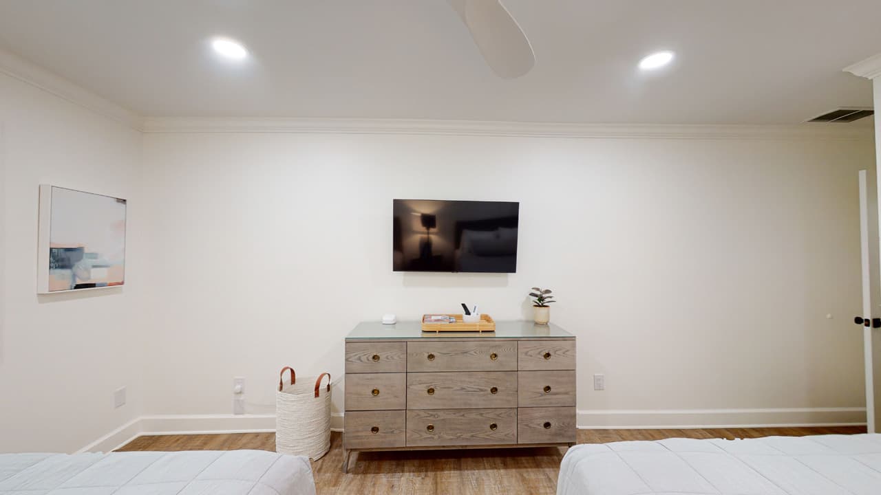 East Wind House - Image 21