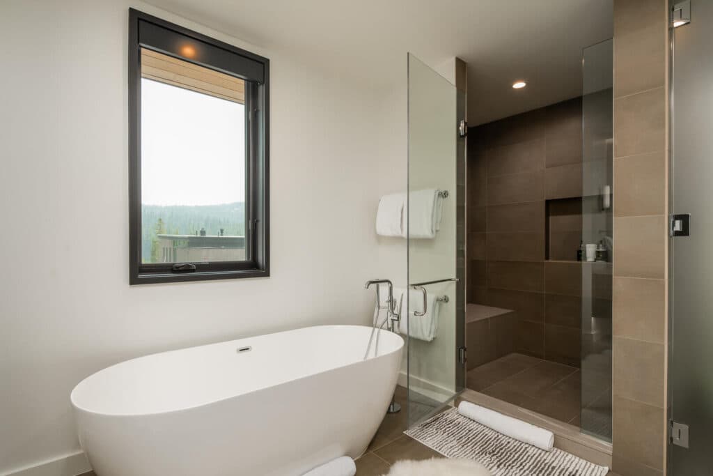 Treeline Place - Image 10