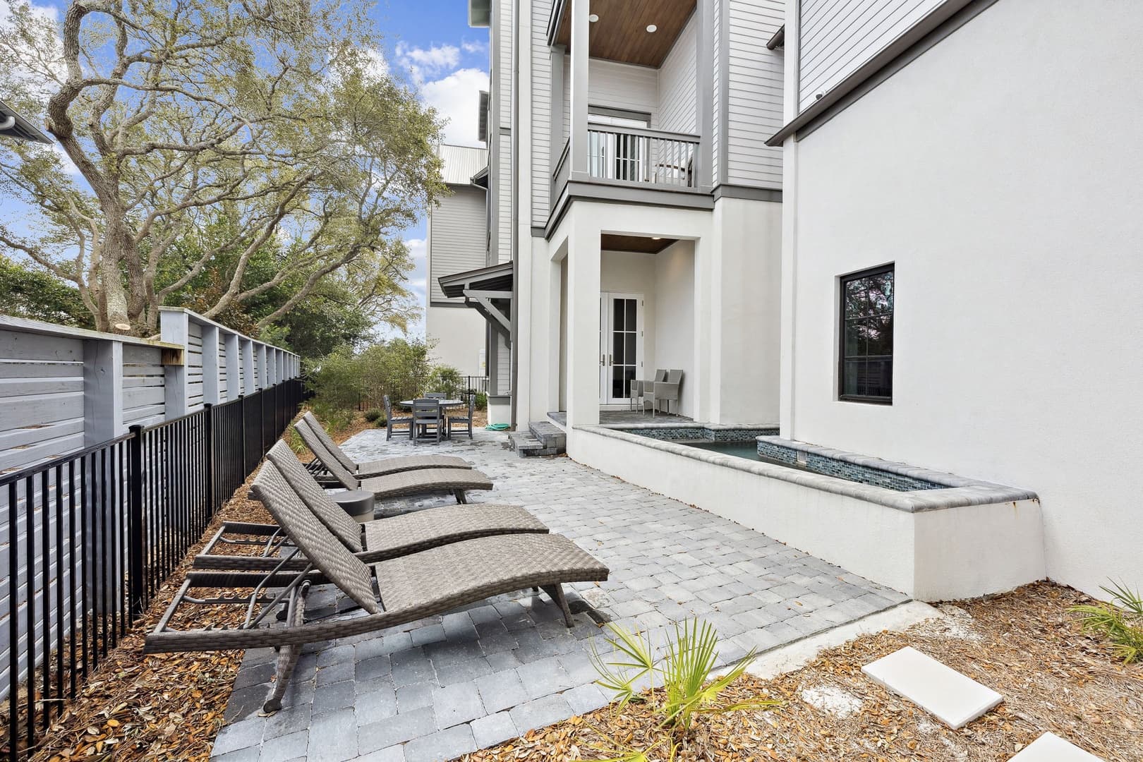 Peacock Place - Image 55