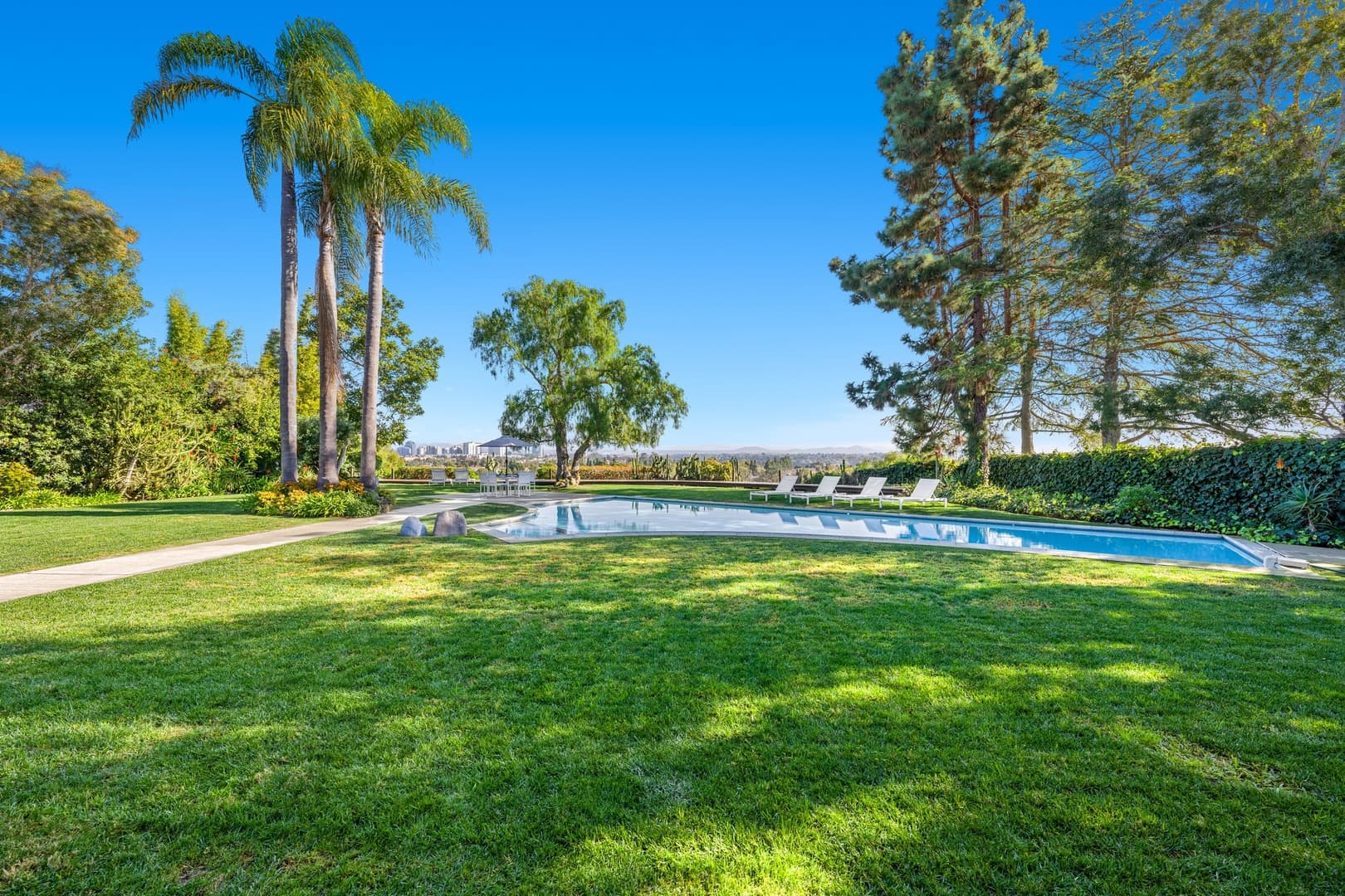 Endless Panorama - Image 5