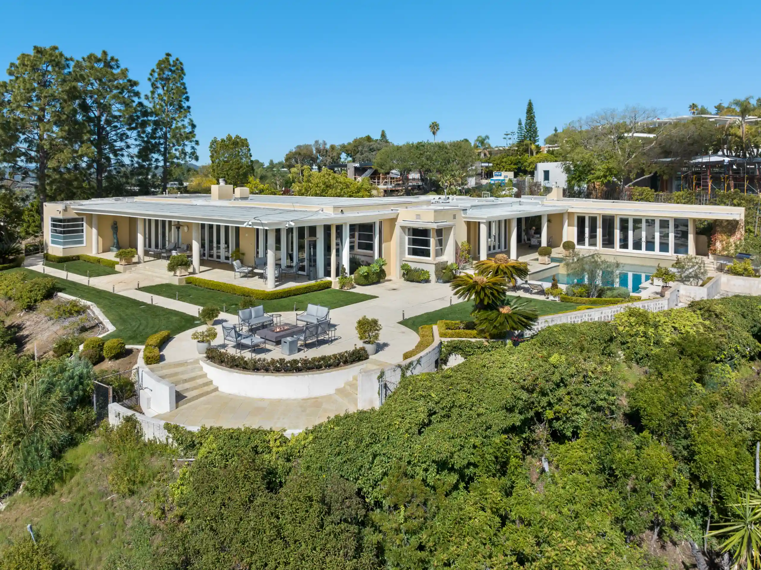 Trousdale Grand - Image 8