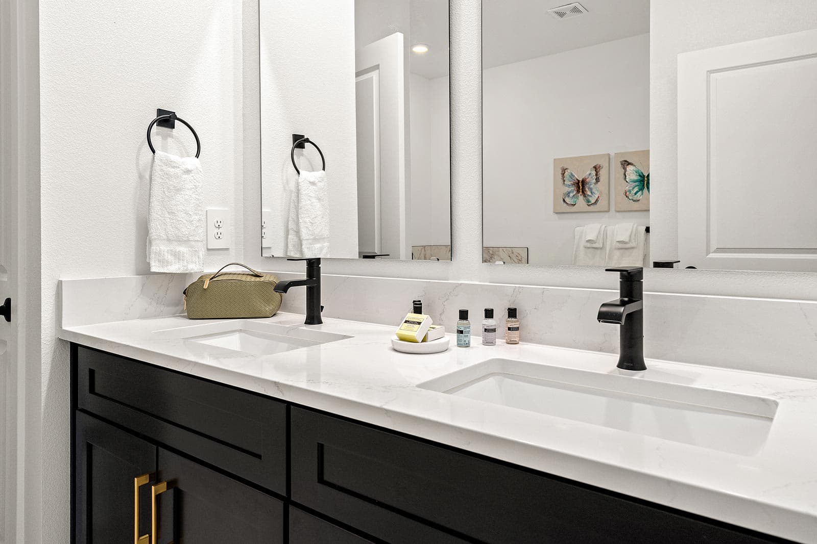 Epic Estate - Image 10