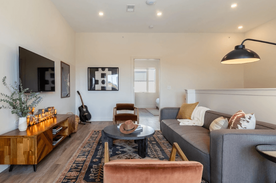 Howdy Residence - Image 4