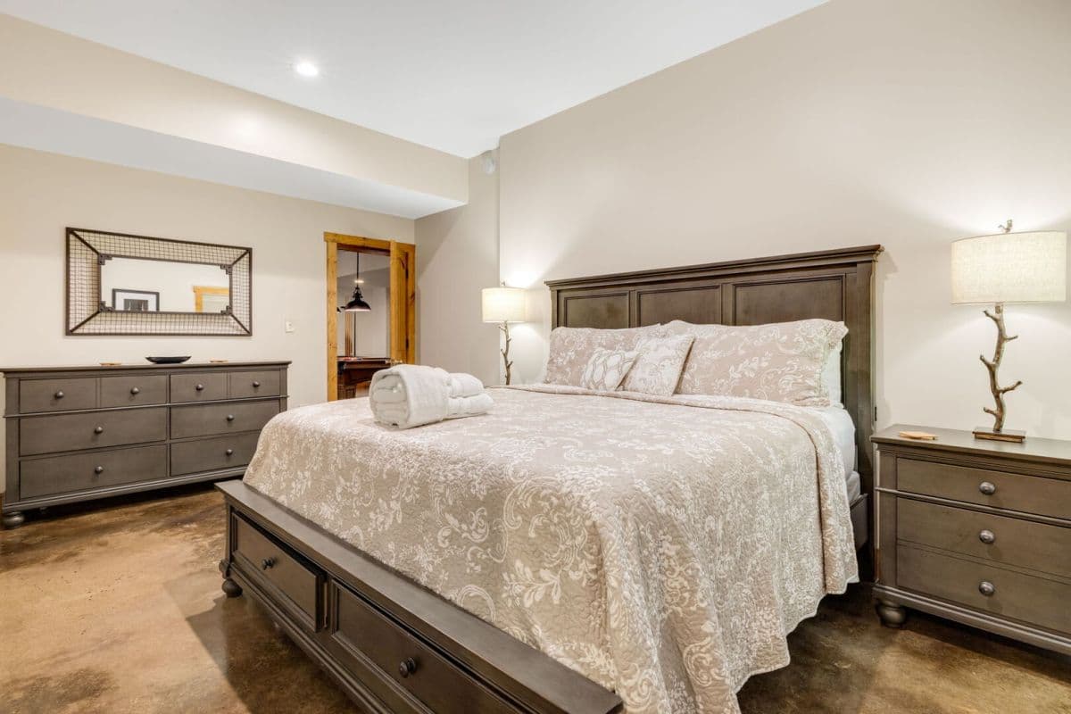 The Huntly Estate - Image 127