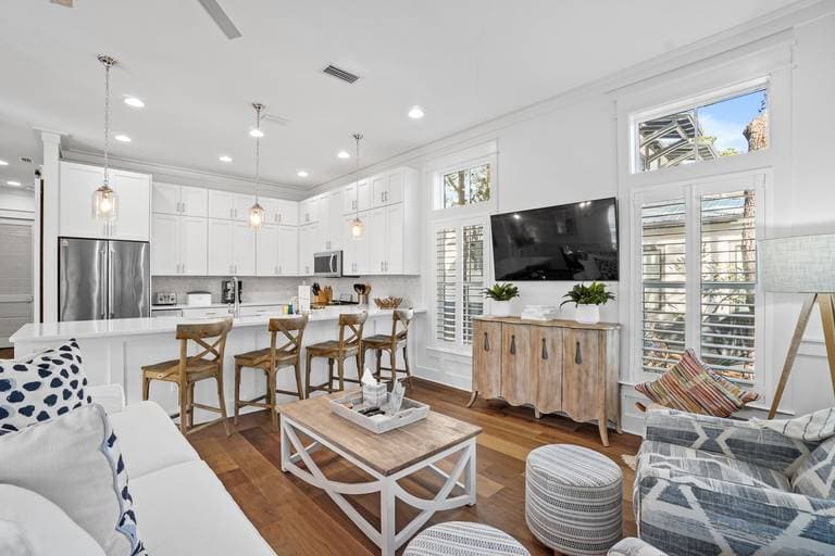 Land of Ahhhs - Image 4