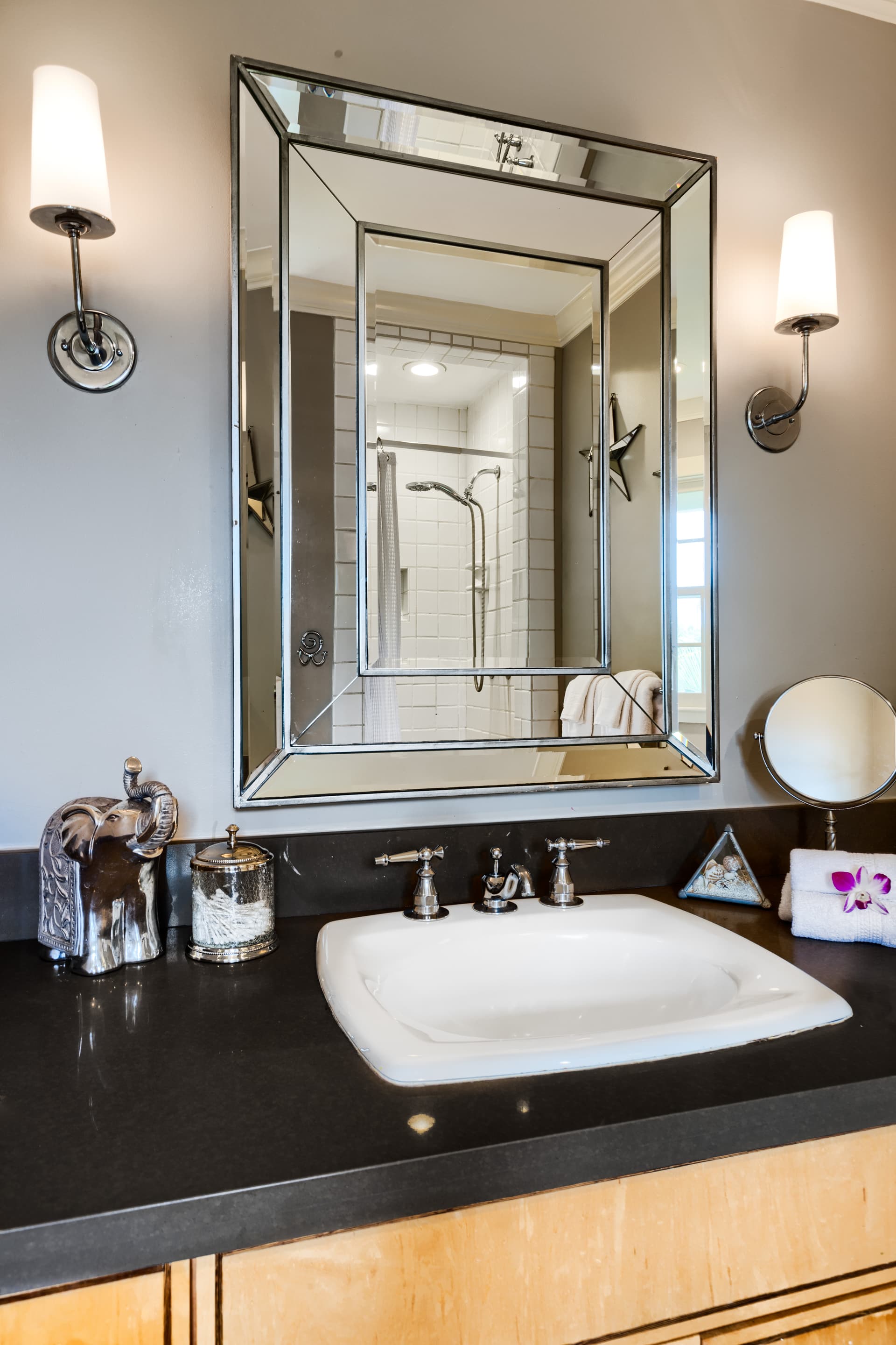 Moana Lani - Image 21