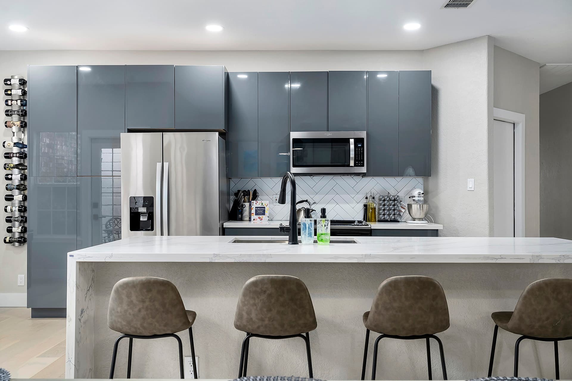 Modern Cowboy - Image 9