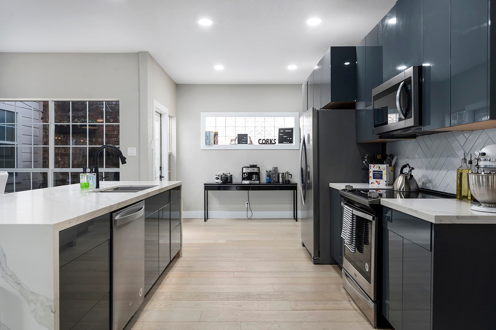 Modern Cowboy - Image 4