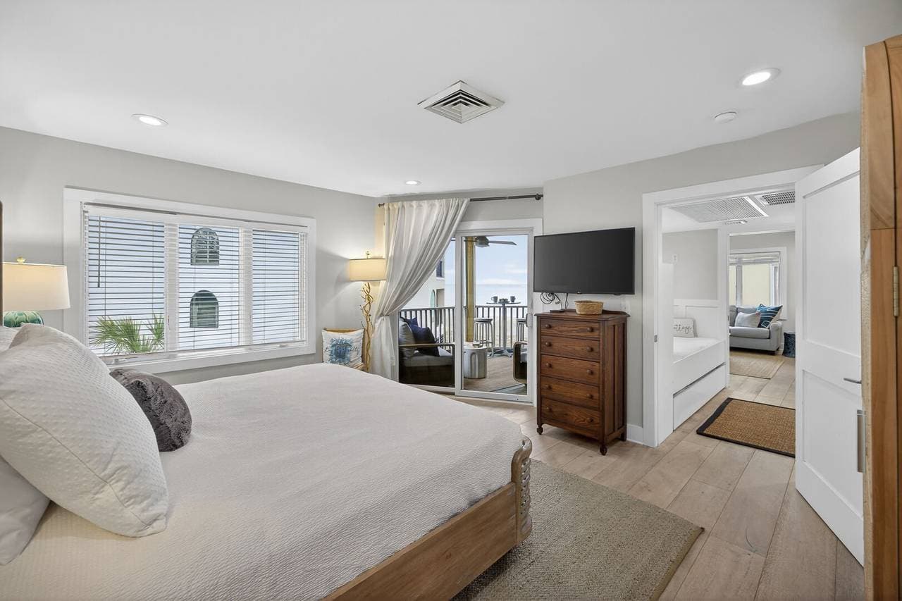 Port O'Call Condo #201G - Image 13