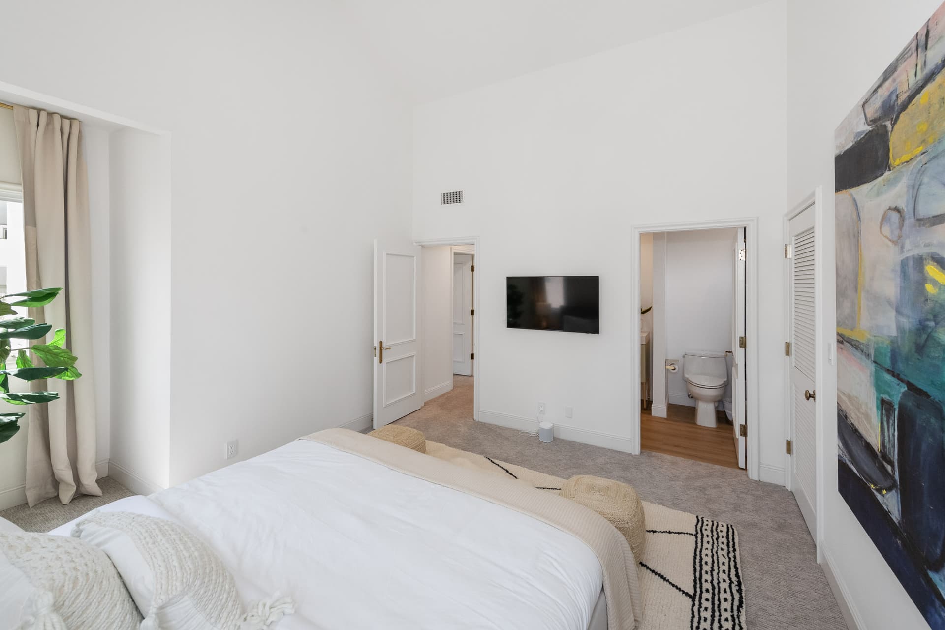 Reef Mall Villa - Image 48