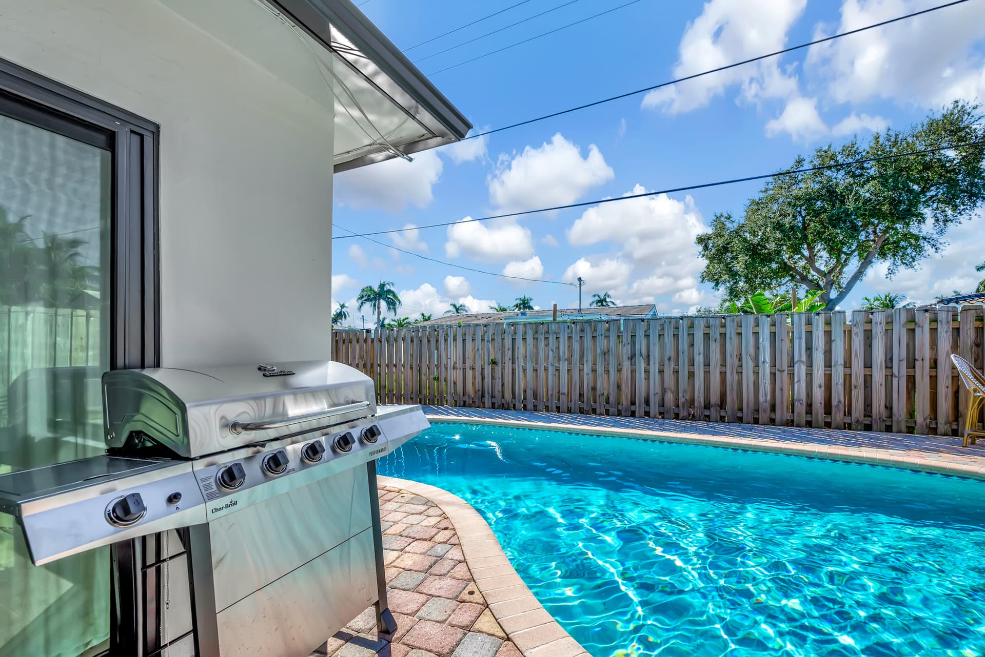 Robinson Place - Image 48