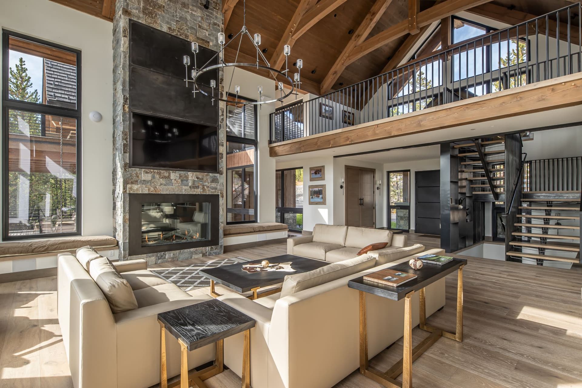 Skylark Chalet - Image 2