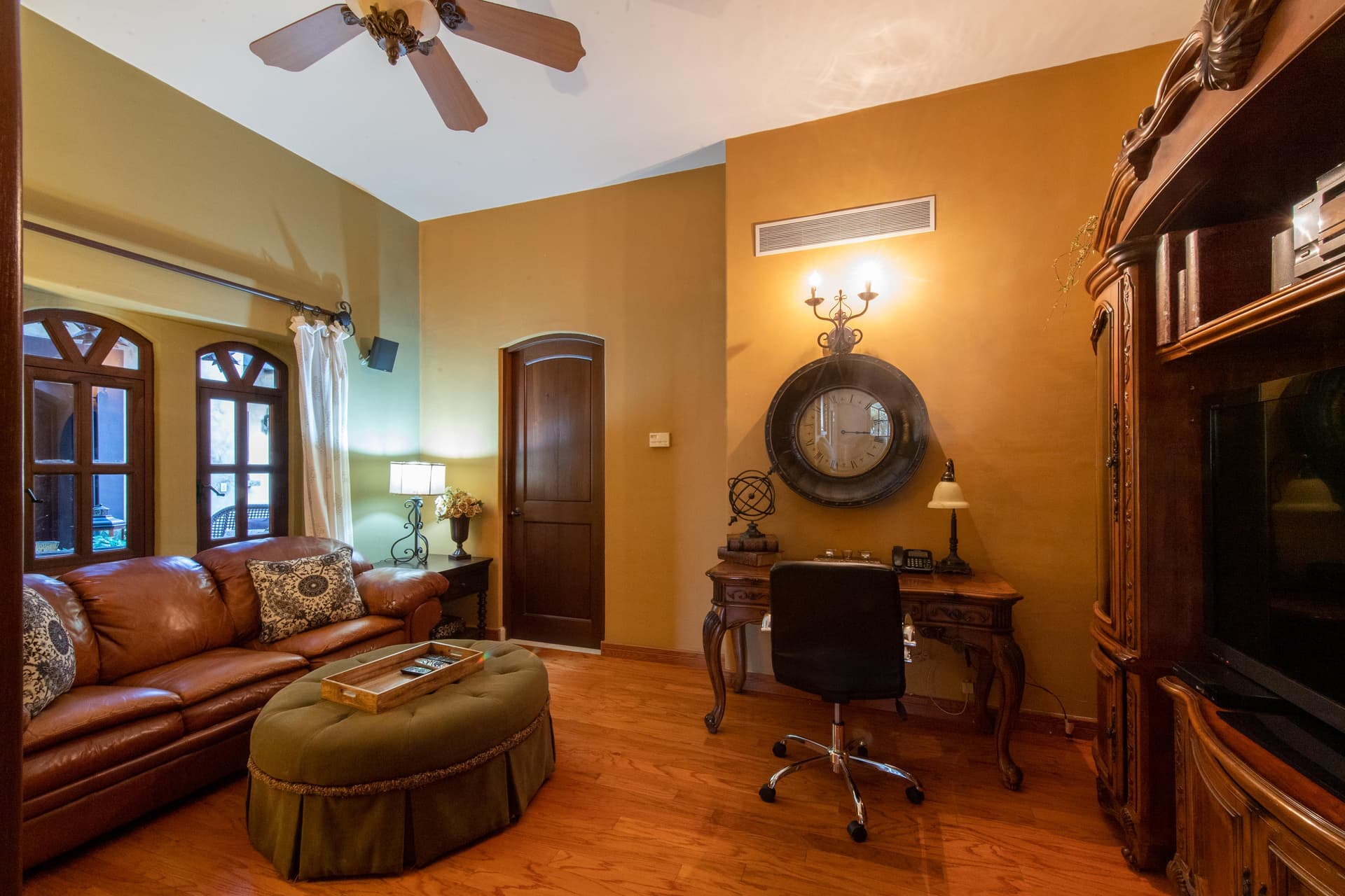 Villa Maria - Image 6