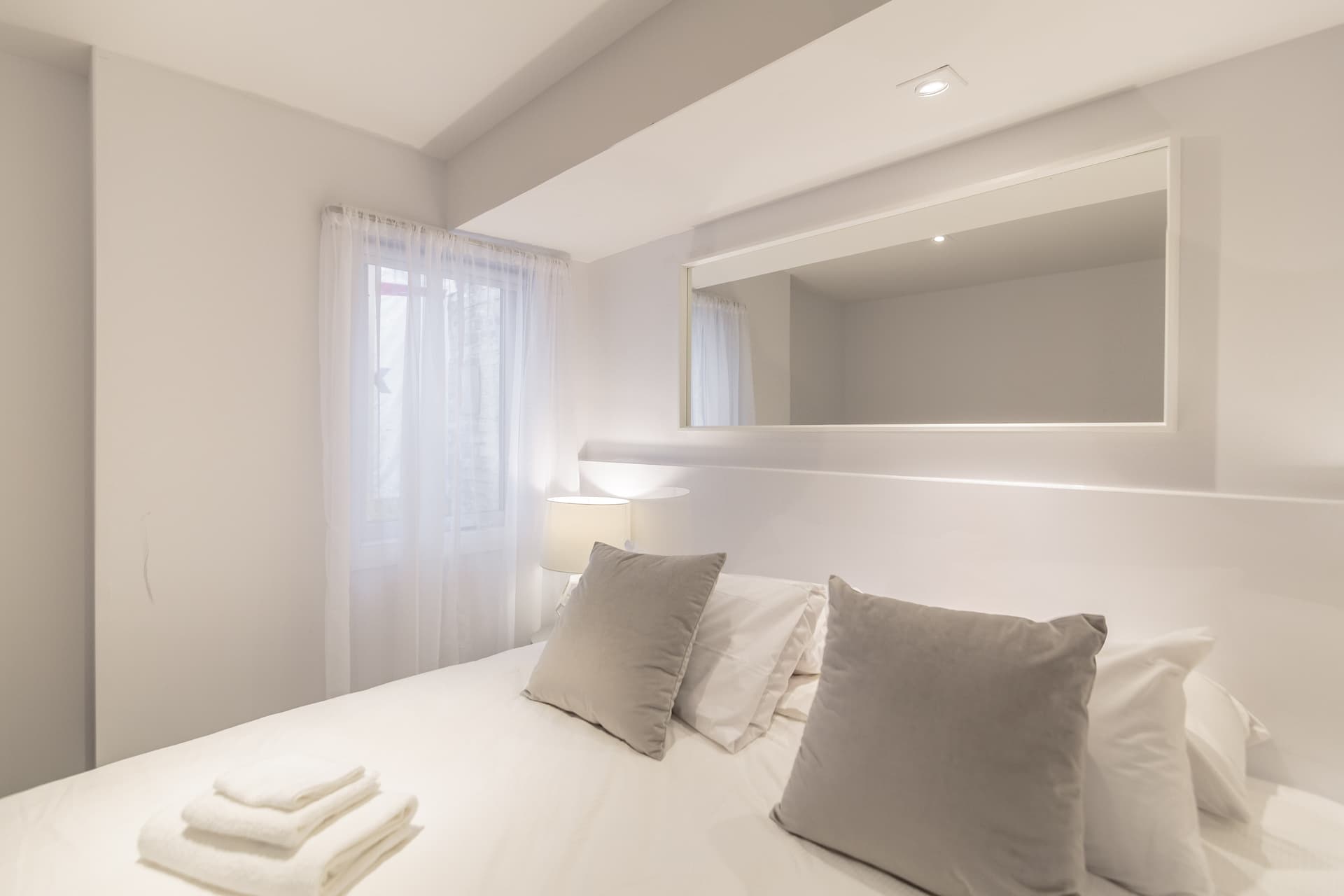 Lincoln Home - Image 42