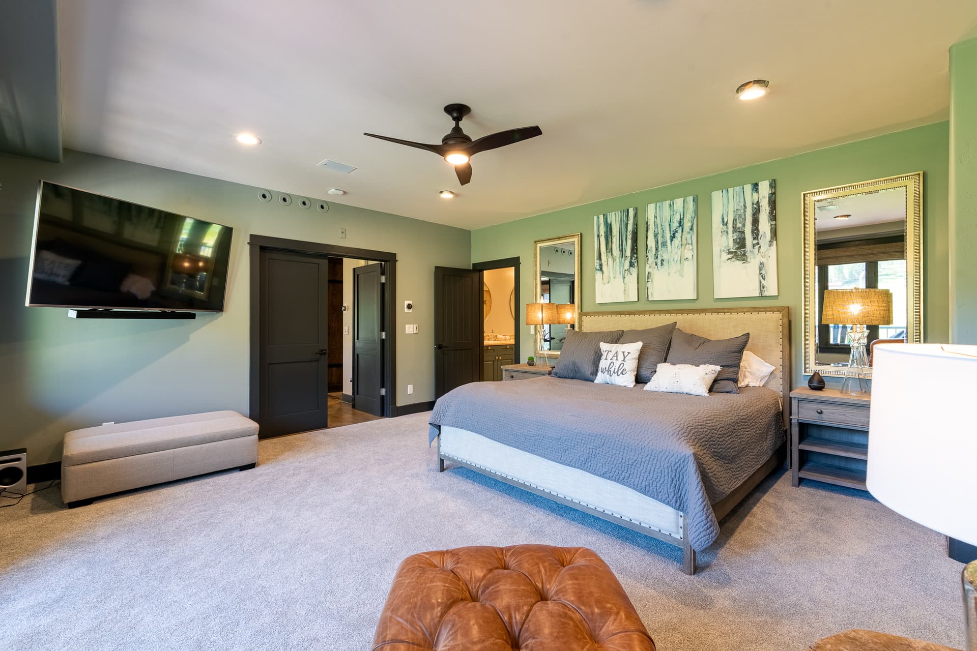 Mountain High at the Plaza - Image 17