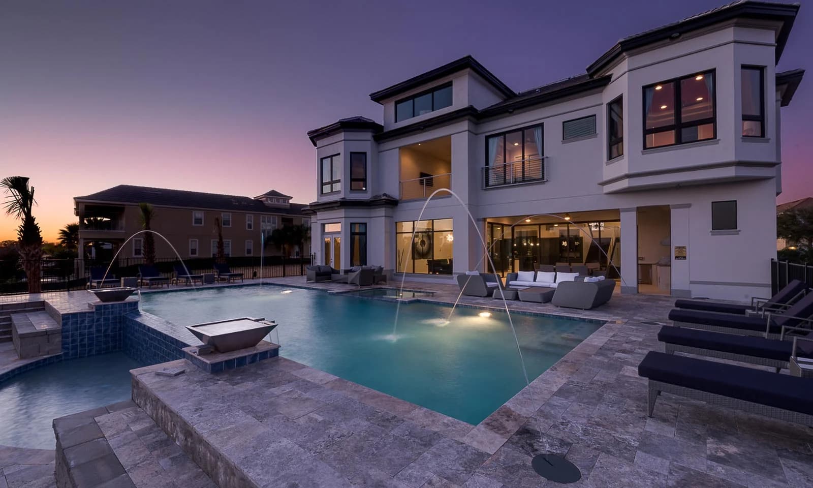 The Outstanding Oasis - Image 65