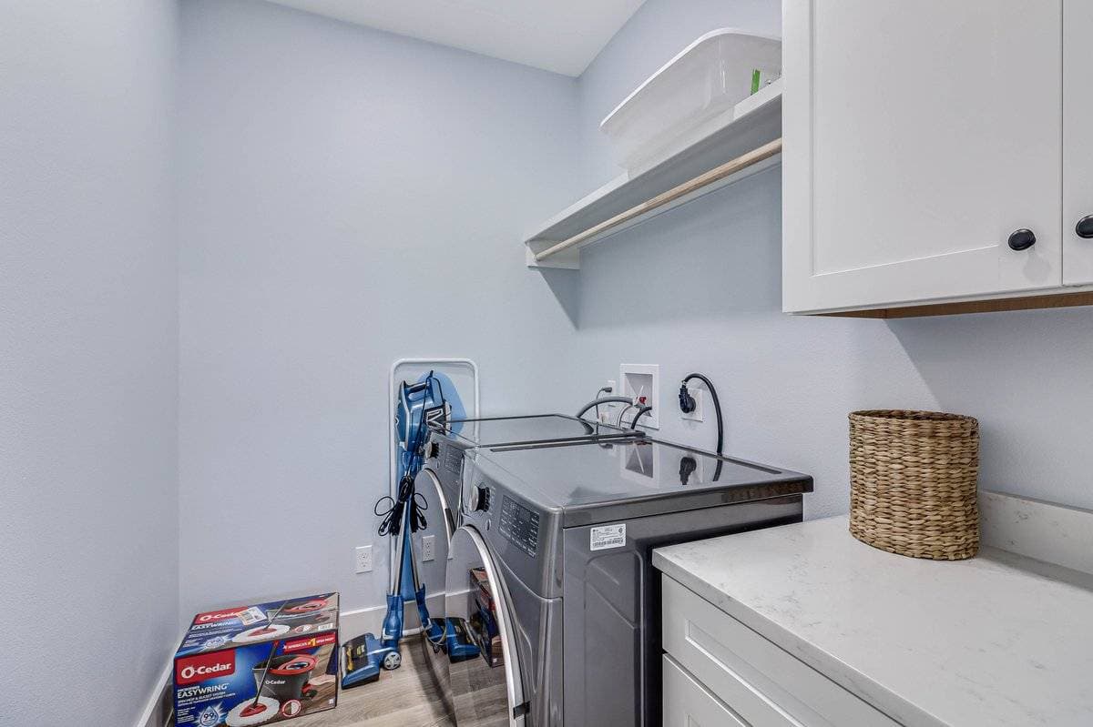 Nauti Captain - Image 22